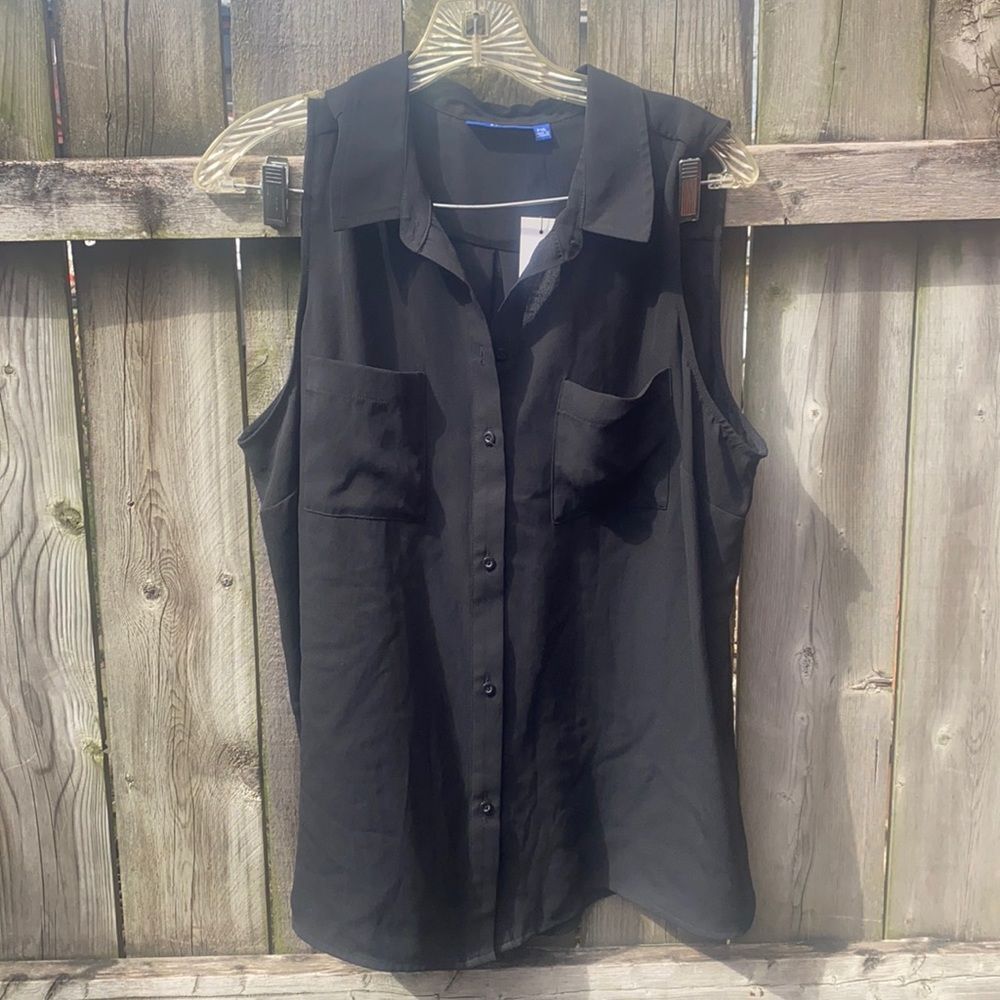 Apt.9 sleeveless button Down shirt sz. Petite XL